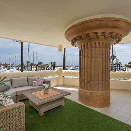 Wintowinrentals Luxury And Sea View Inside Puerto Marina Benalmádena Extérieur photo