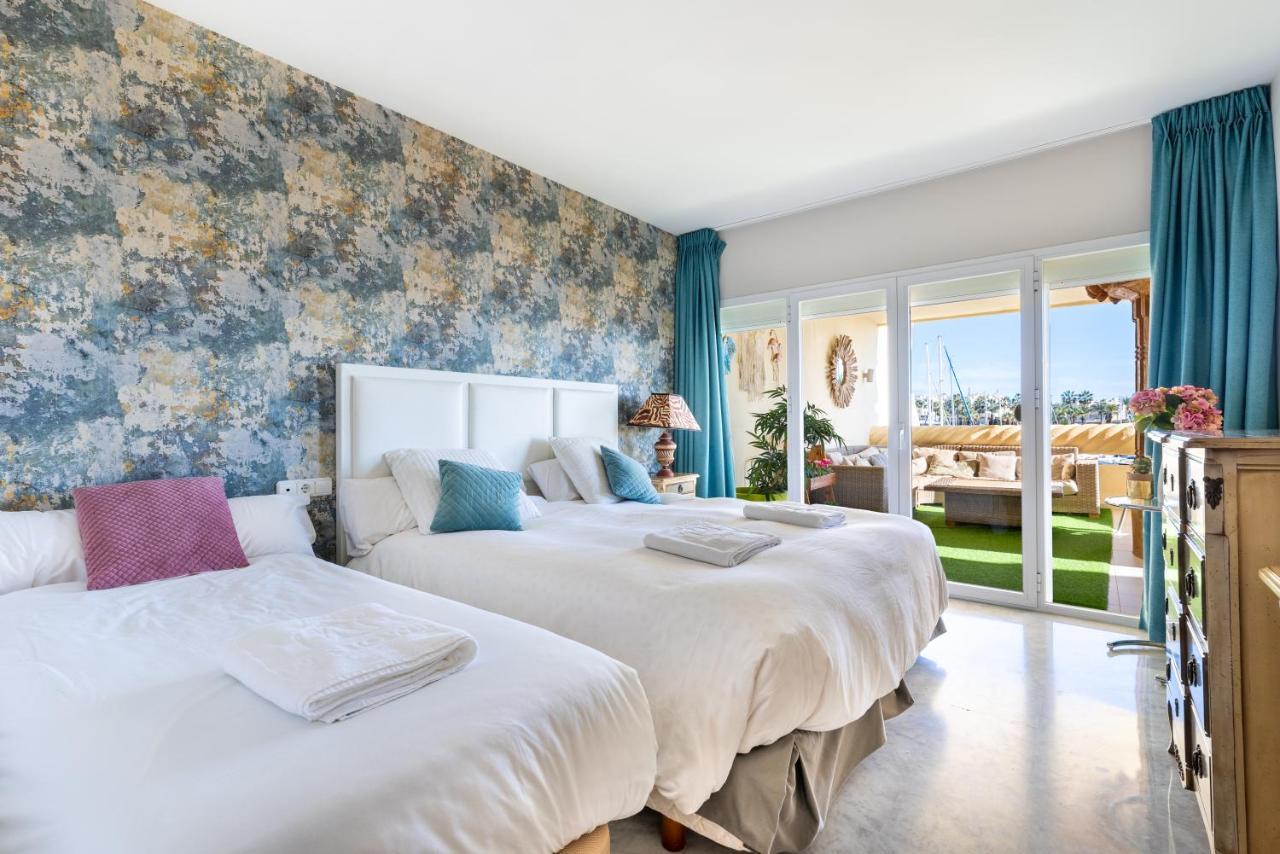 Wintowinrentals Luxury And Sea View Inside Puerto Marina Benalmádena Extérieur photo