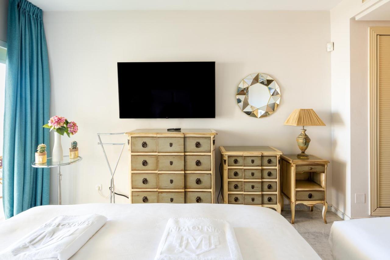 Wintowinrentals Luxury And Sea View Inside Puerto Marina Benalmádena Extérieur photo