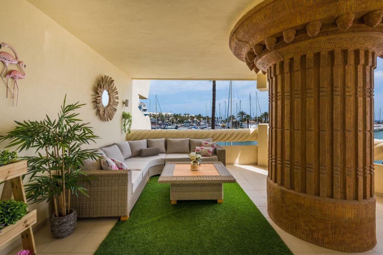Wintowinrentals Luxury And Sea View Inside Puerto Marina Benalmádena Extérieur photo