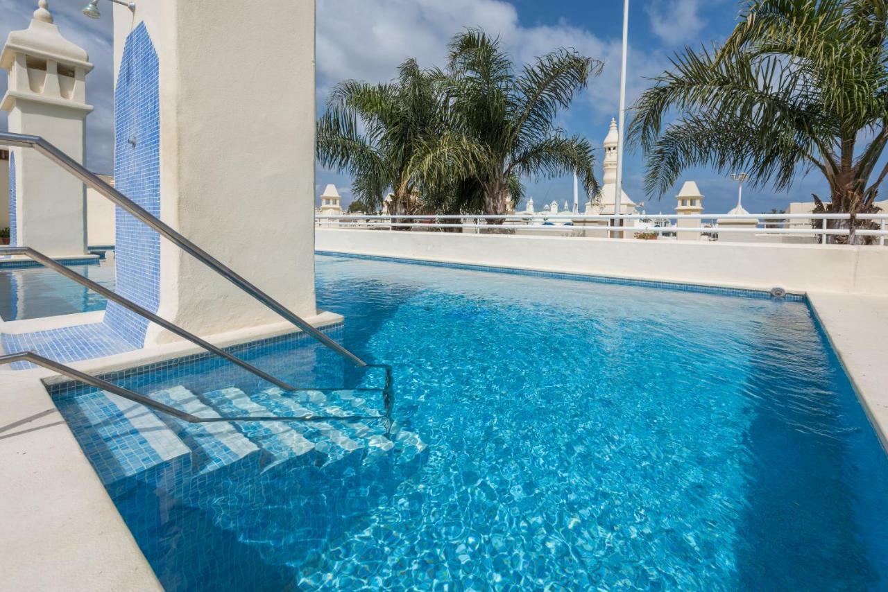Wintowinrentals Luxury And Sea View Inside Puerto Marina Benalmádena Extérieur photo