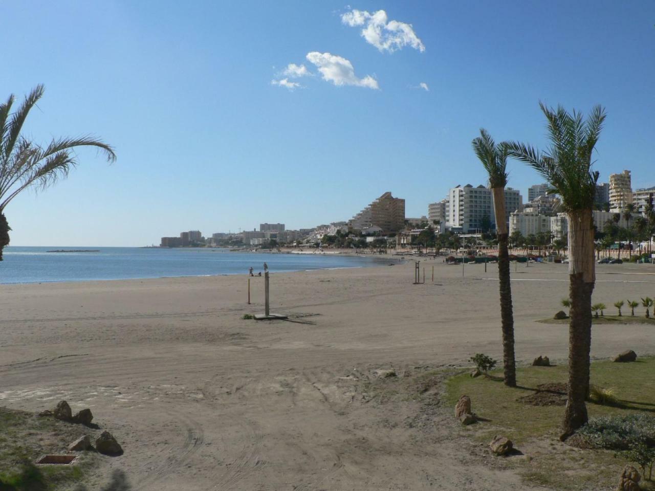 Wintowinrentals Luxury And Sea View Inside Puerto Marina Benalmádena Extérieur photo